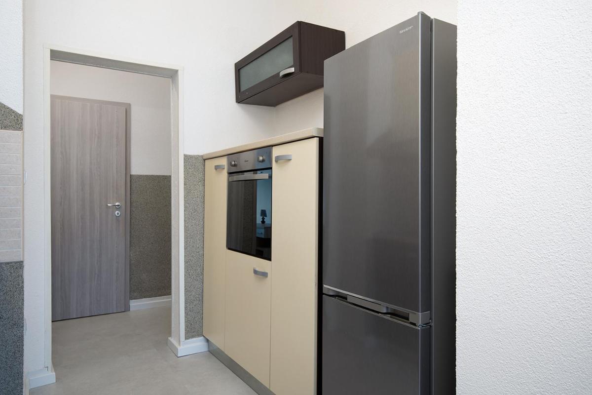 Apartment Aston Pula Ngoại thất bức ảnh