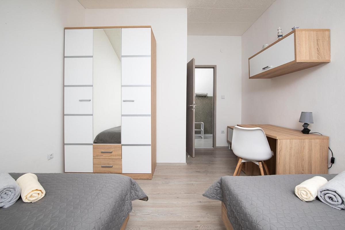 Apartment Aston Pula Ngoại thất bức ảnh